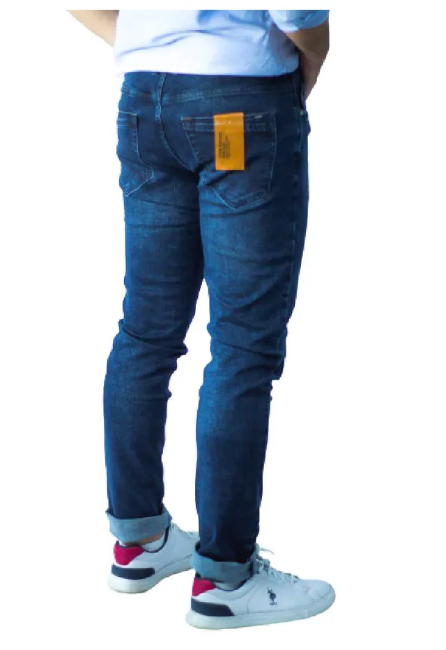 38731840.jpg