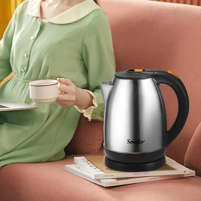 Fierbător electric Sonifer, rapid, sigur și elegant, 2 L
